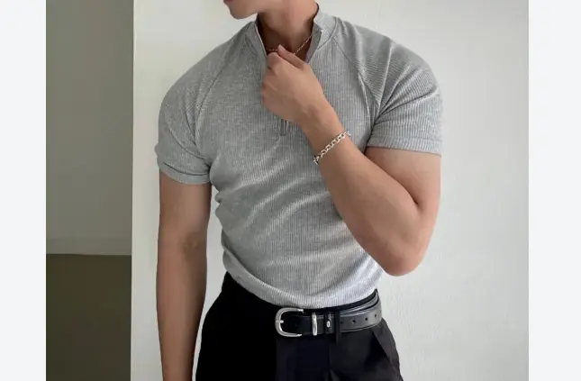 男性服は