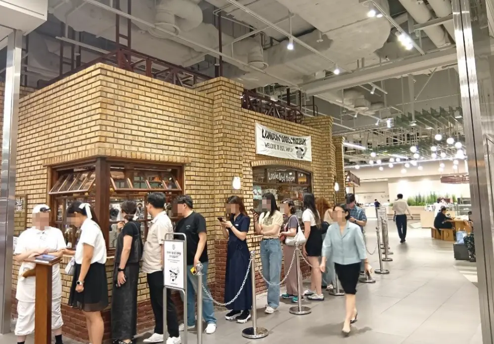 ザ・現代ソウル内にあるロンドンベーグルミュージアムの店舗