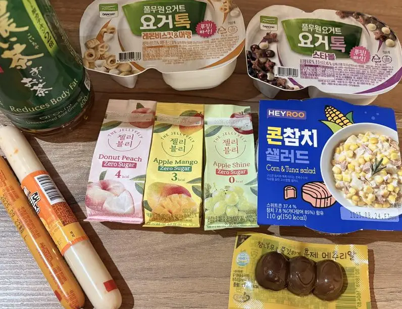 韓国のコンビニで買えるゆで卵、鶏むね肉、ギリシャヨーグルト